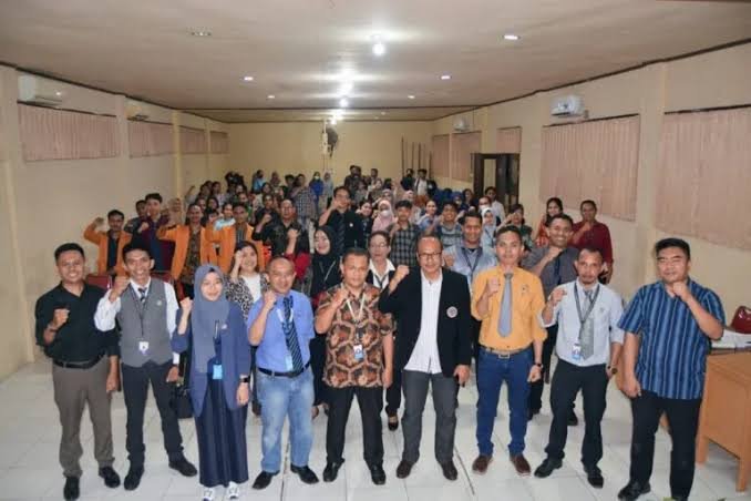 Dokumentasi Institut Jambatan Bulan